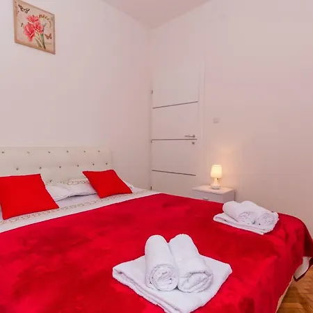 Apartment Ema Split