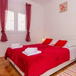 Apartamento Ema Split