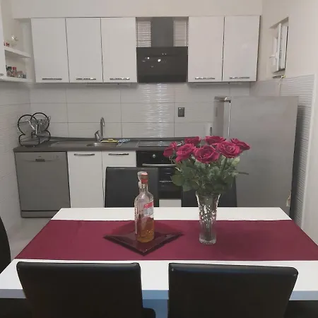 Apartmán Ema *